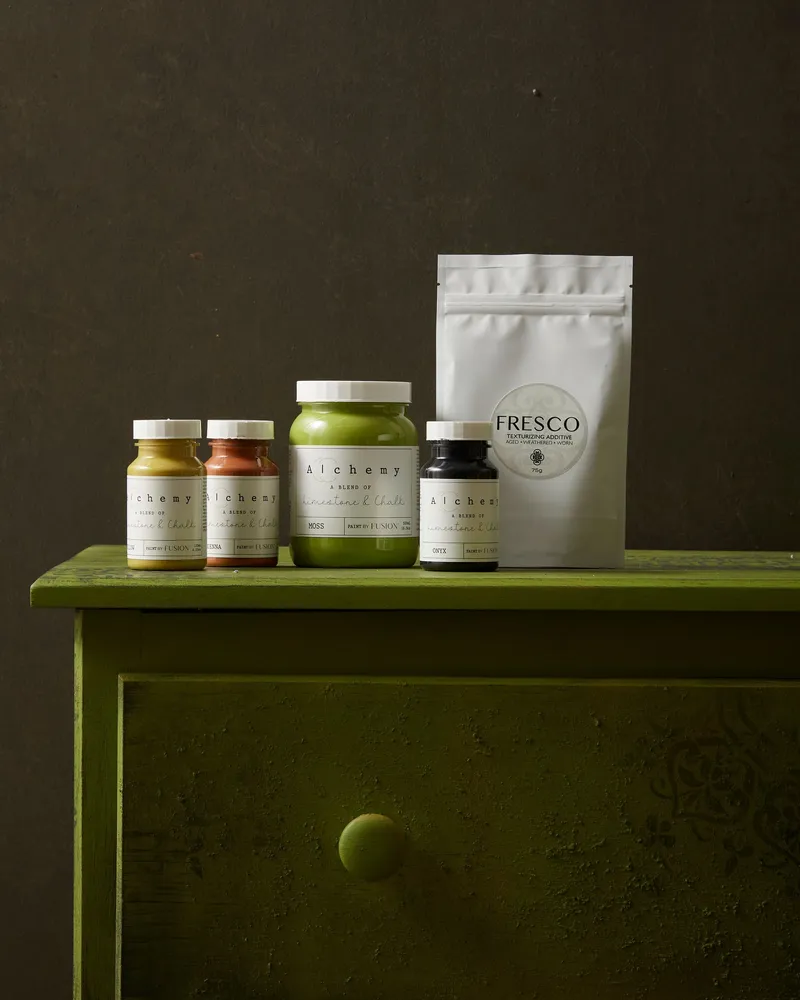 Alchemy Chalk Paint by Fusion Moss styled example 4