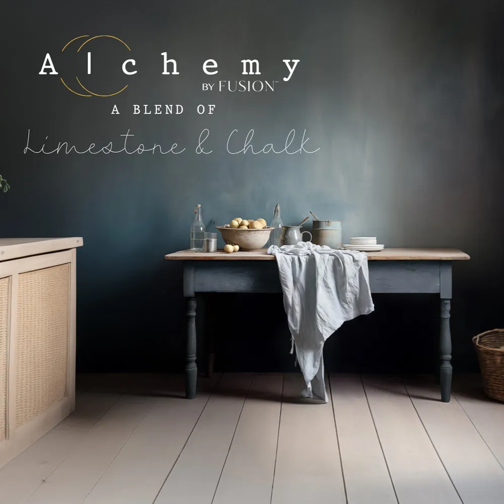 Alchemy Chalk Paint by Fusion Storm styled example 2