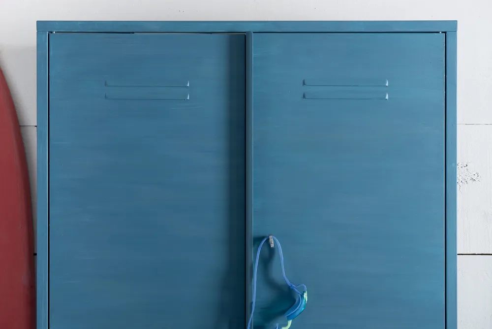 Paint color Poolside