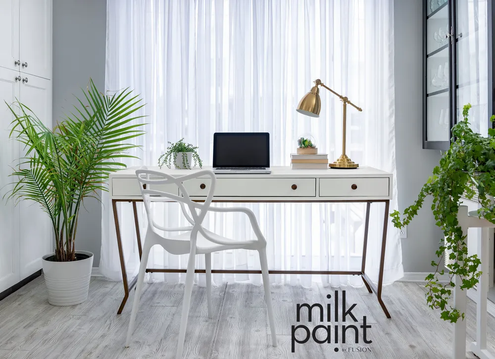 Milk Paint by Fusion Silver Screen styled example 3