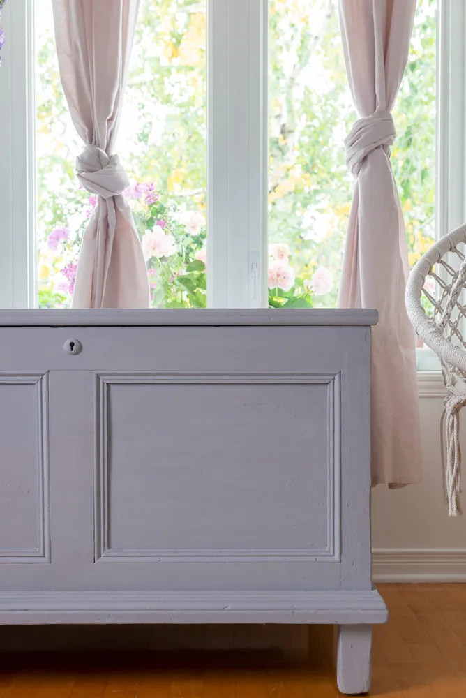 Milk Paint by Fusion Wisteria Row styled example 2