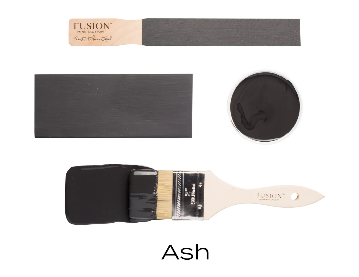 Fusion Mineral Paint Ash styled example 2