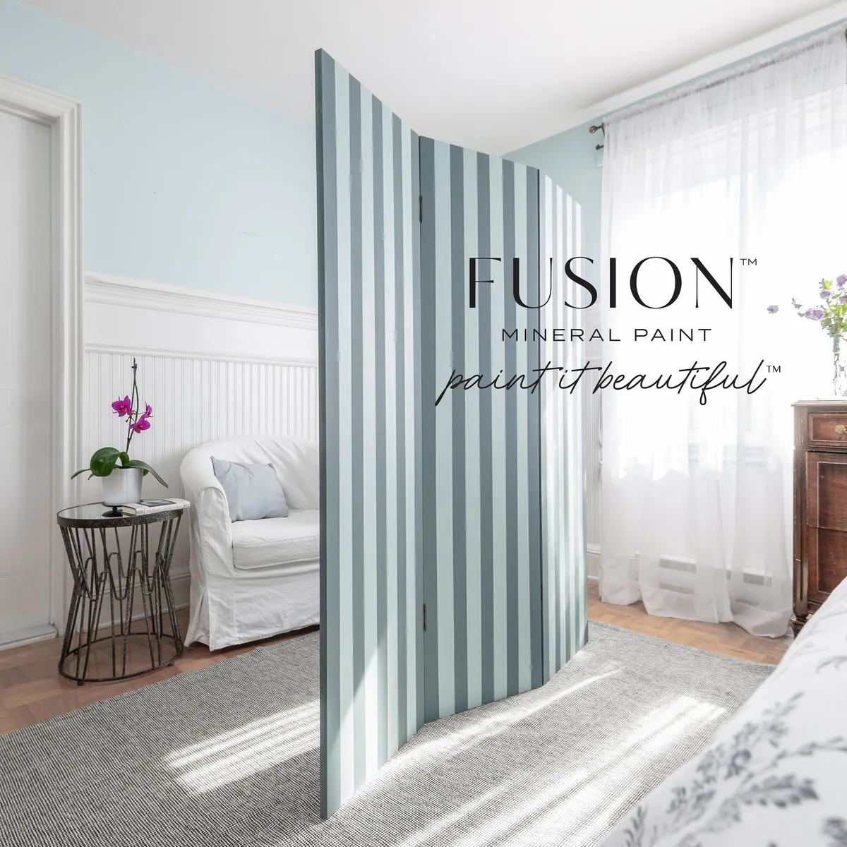 Fusion Mineral Paint Blue Pine styled example 2