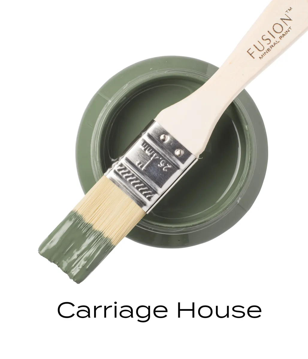Fusion Mineral Paint Carriage House styled example 2