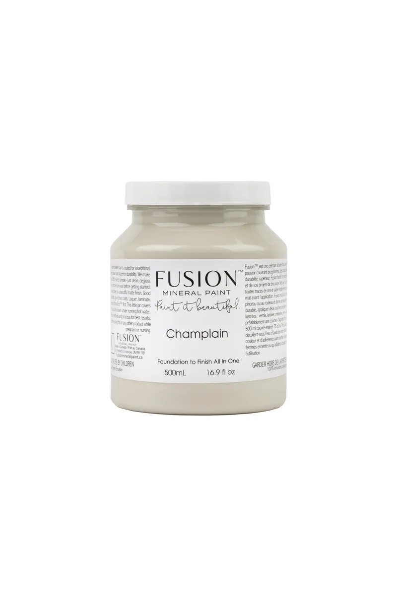 Fusion Mineral Paint Champlain styled example 1