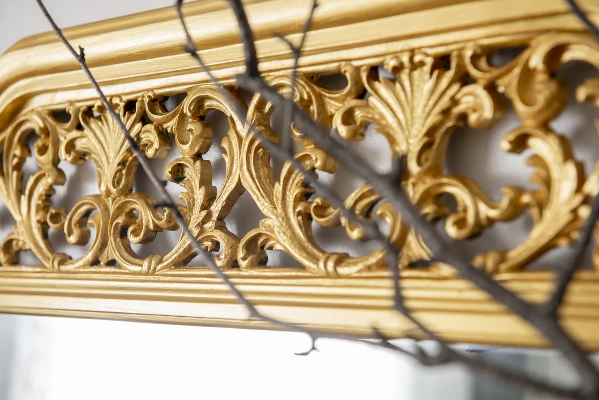 Fusion Mineral Paint Gold styled example 1