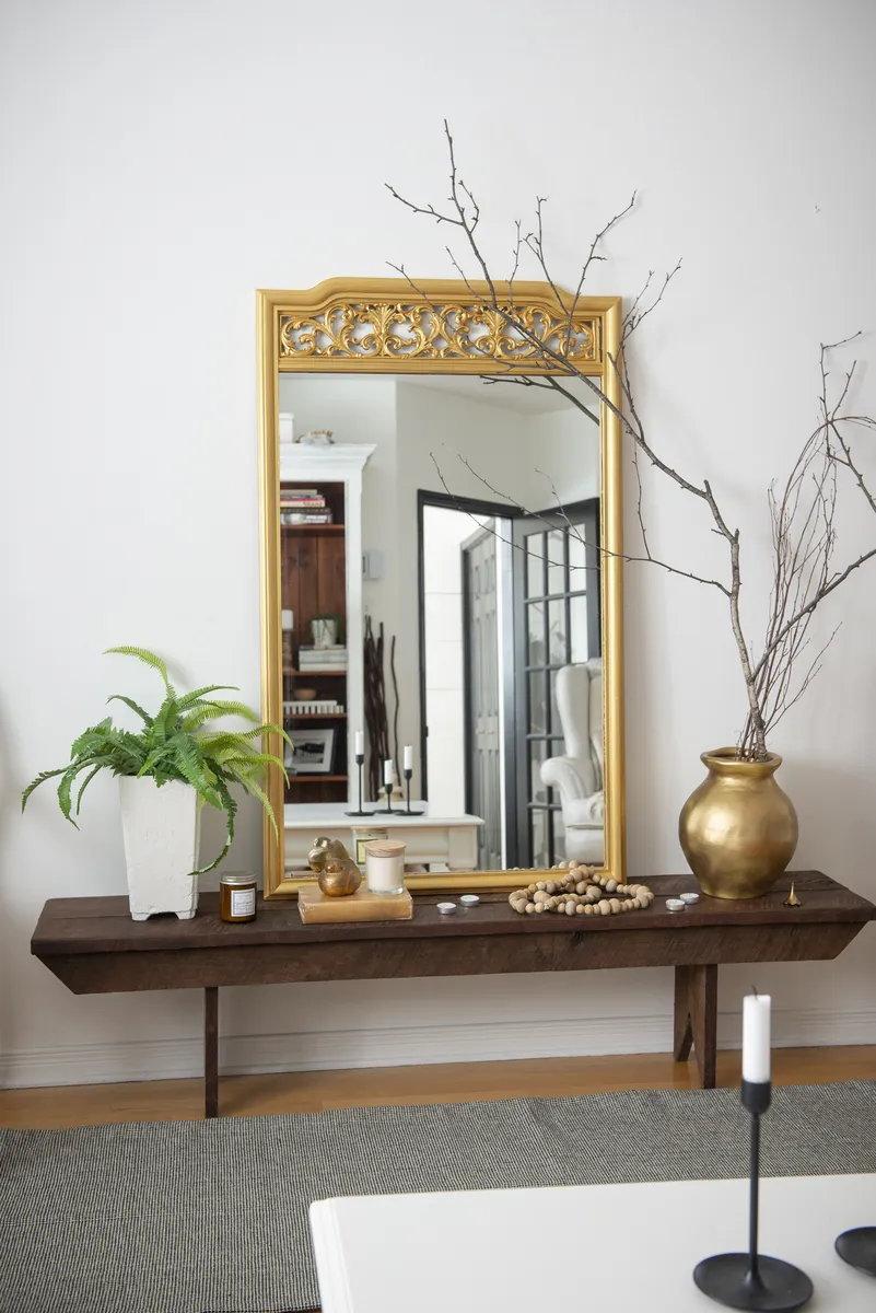 Fusion Mineral Paint Gold styled example 2