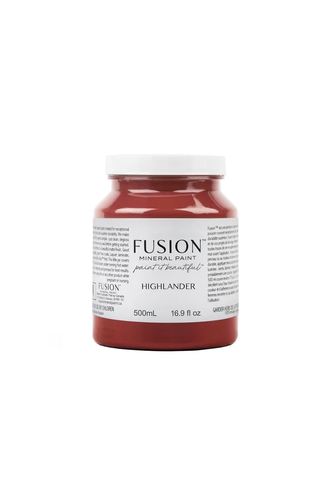 Fusion Mineral Paint jar in Highlander