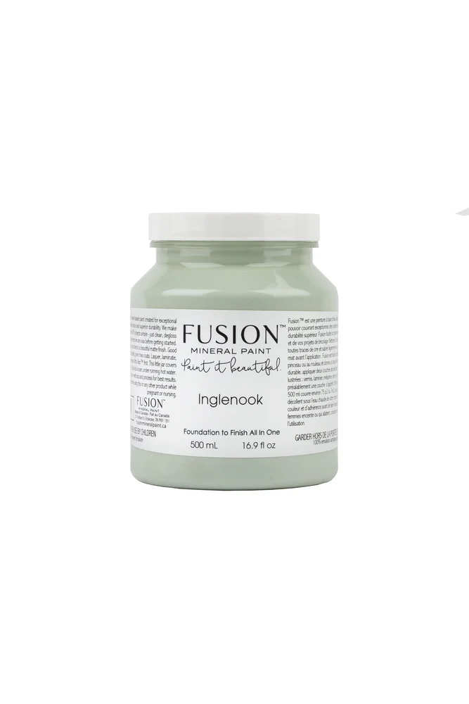 Fusion Mineral Paint jar in Inglenook