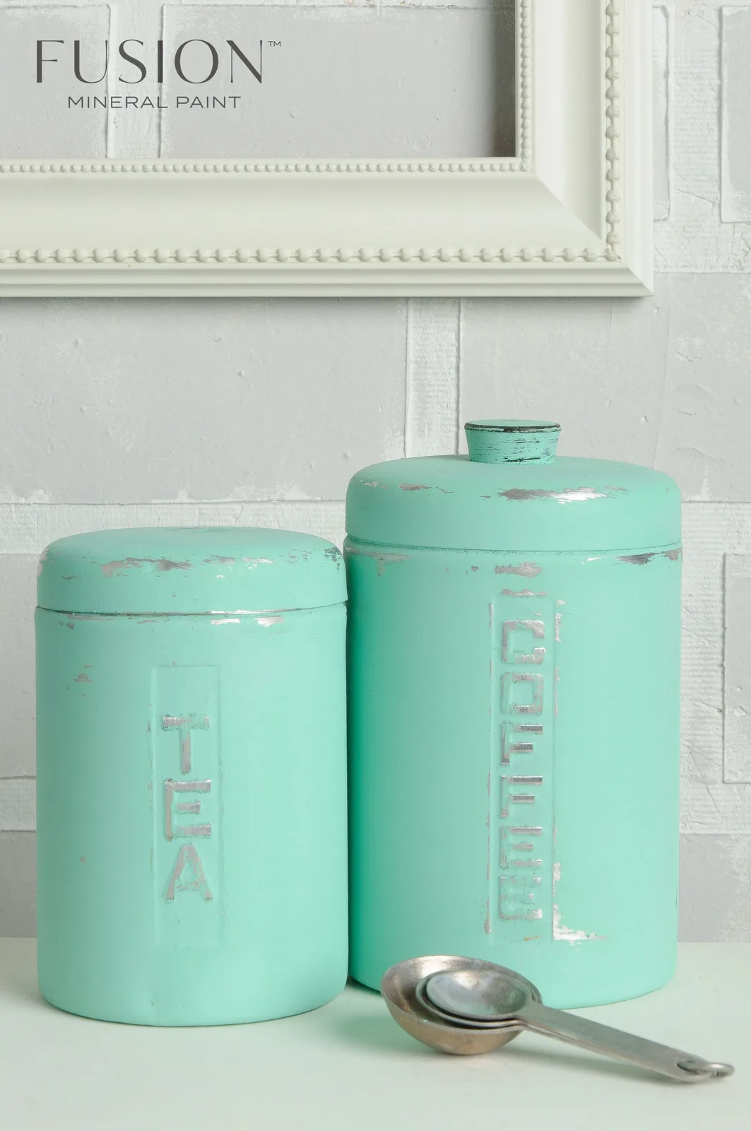 A piece of furniture painted in Fusion Mineral Paint Laurentien