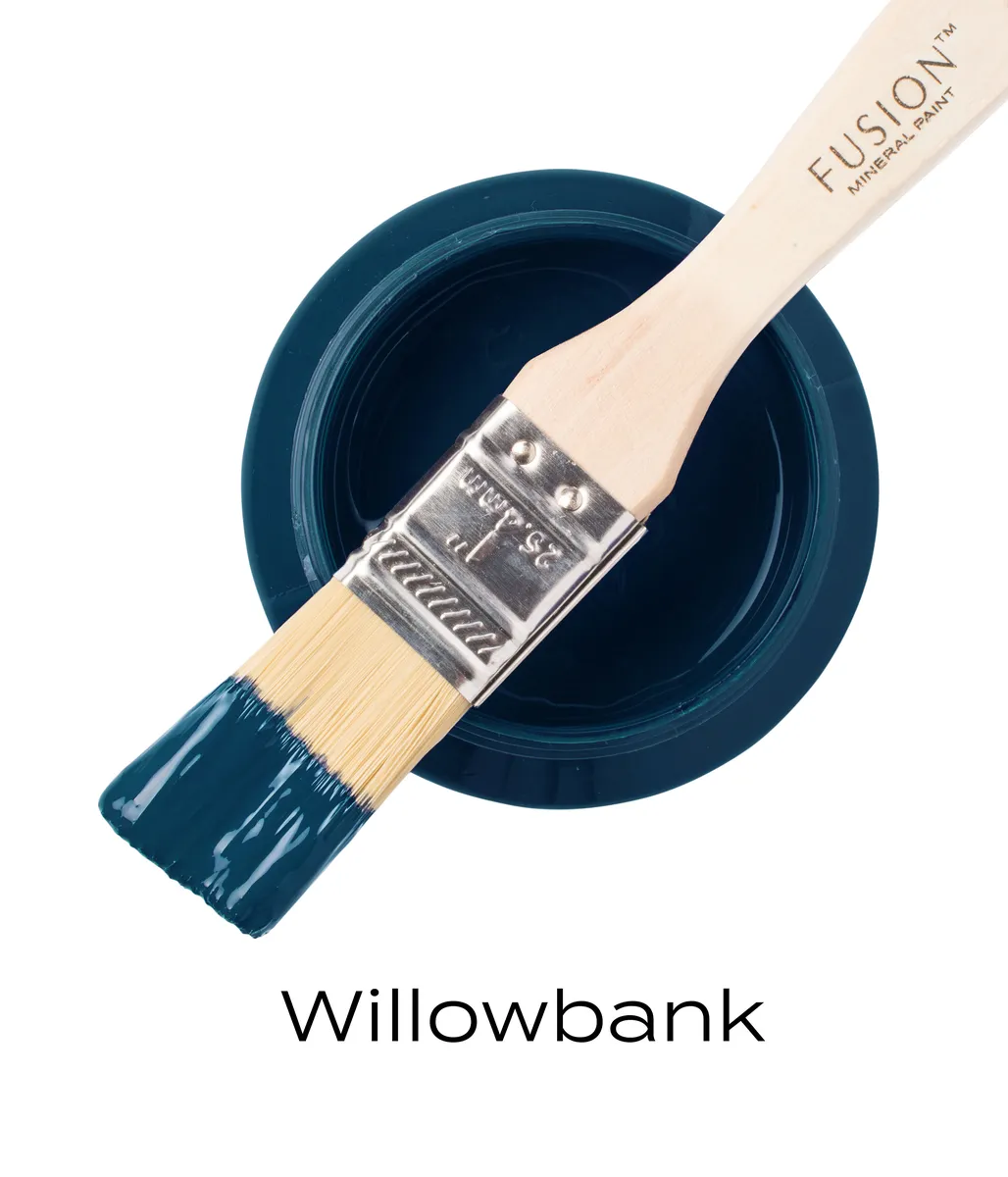 Fusion Mineral Paint Willow Bank styled example 1